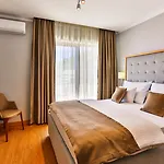 Hotel Lusso Mare By Aycon